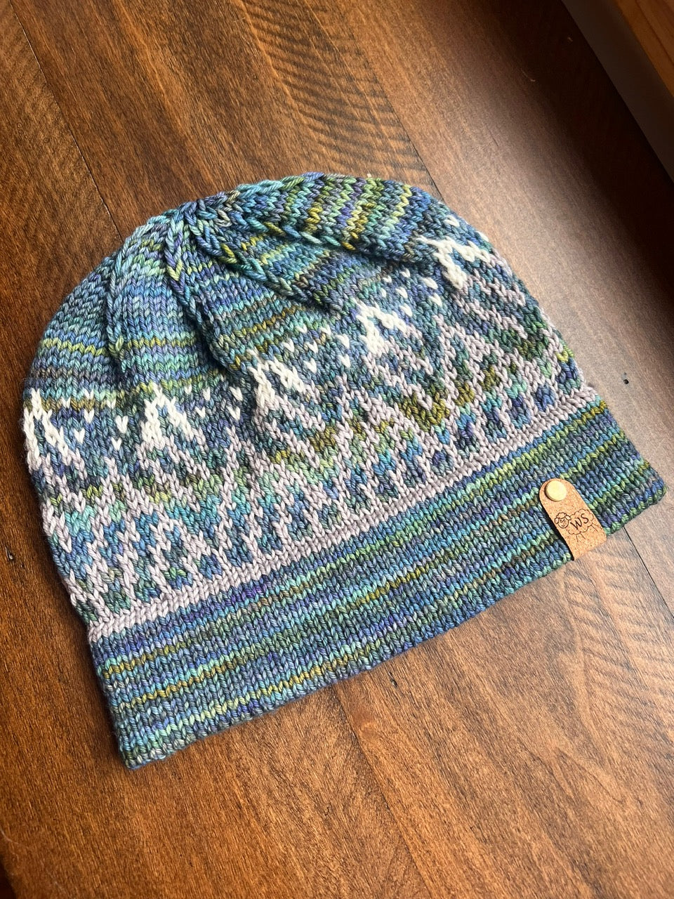 Peak to Peak Beanie - Adult S/M