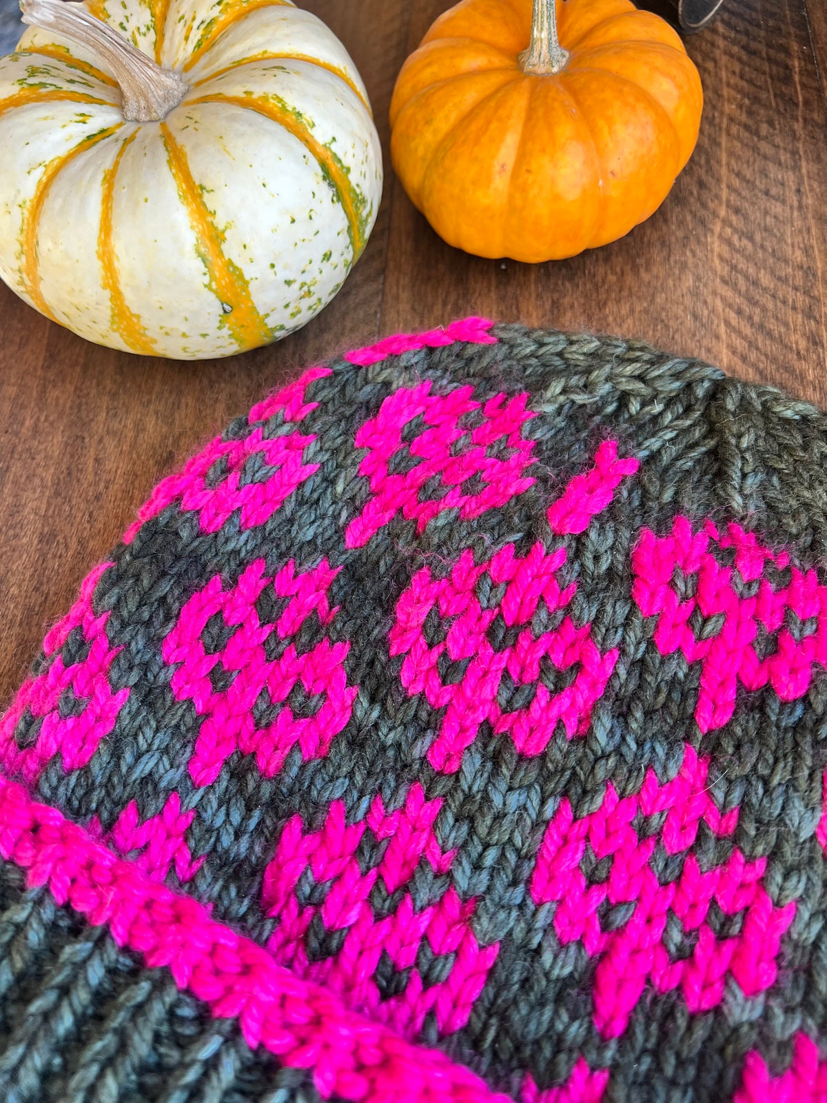 Autumn Leaves Hat - Adult Medium